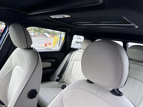 Used 2019 MINI Cooper Clubman S w/ Starlight Blue Edition FWD image 19