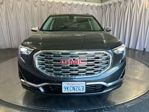 Used 2018 GMC Terrain Denali w/ Advanced Safety Package AWD/4WD image 2