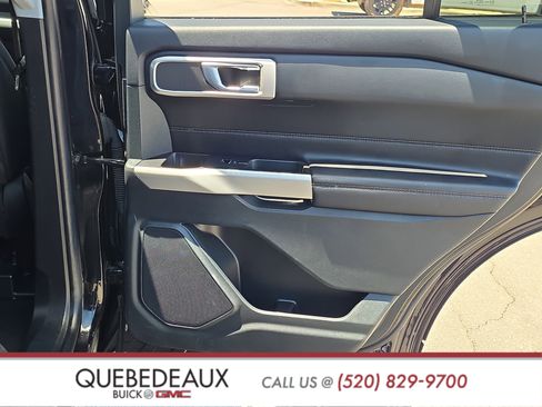Used 2022 Ford Explorer XLT RWD image 24