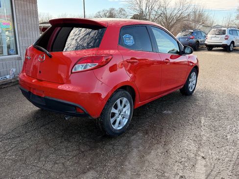 Used 2013 MAZDA MAZDA2 Touring image 4