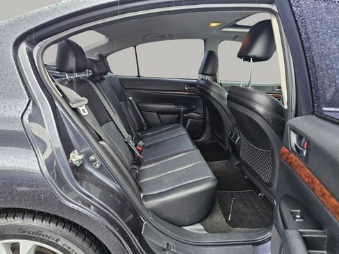 Used 2013 Subaru Legacy 3.6R Limited image 24