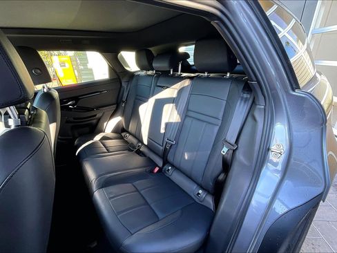 Used 2025 Land Rover Range Rover Evoque Dynamic SE image 26