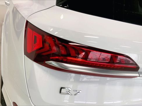 Used 2023 Audi Q7 Premium Plus w/ Premium Plus Package image 30