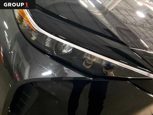 Used 2025 Toyota bZ4X XLE w/ Weather Package image 27