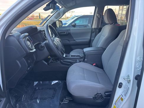 Used 2023 Toyota Tacoma SR image 16