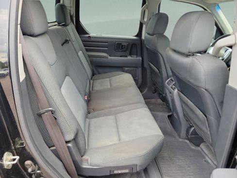 Used 2007 Honda Ridgeline RT image 10