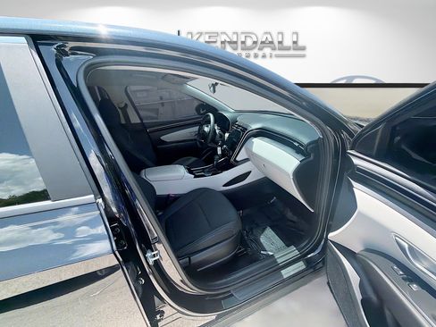 Used 2023 Hyundai Tucson SE AWD/4WD image 28