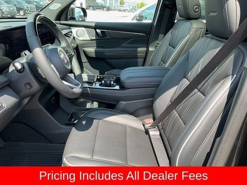 New 2026 Buick Enclave Avenir w/ Super Cruise Package FWD image 2