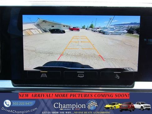 Used 2025 Chevrolet Silverado 2500 LTZ AWD/4WD image 15