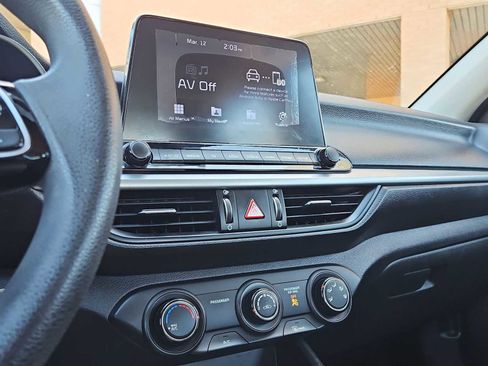 Used 2021 Kia Forte LXS image 28