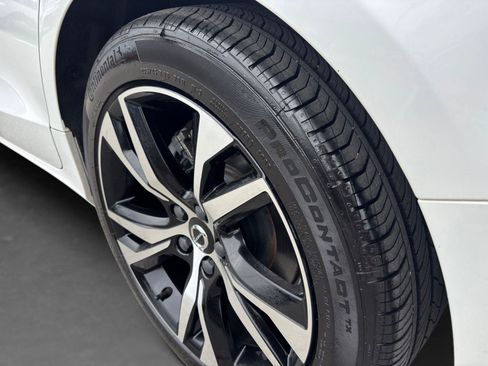 Used 2023 Volvo S60 B5 Plus AWD/4WD image 55