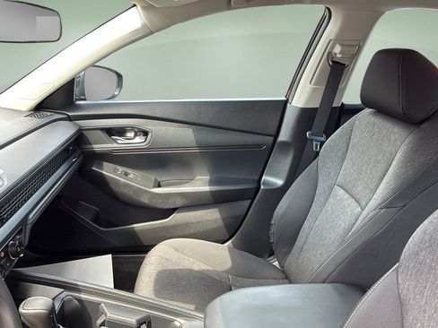 Used 2023 Honda Accord LX image 12