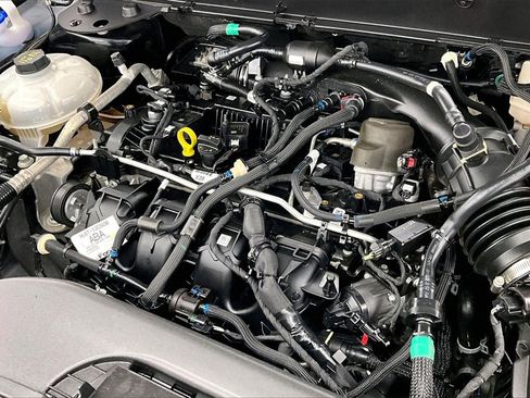 Used 2023 Ford Bronco Sport Badlands image 34