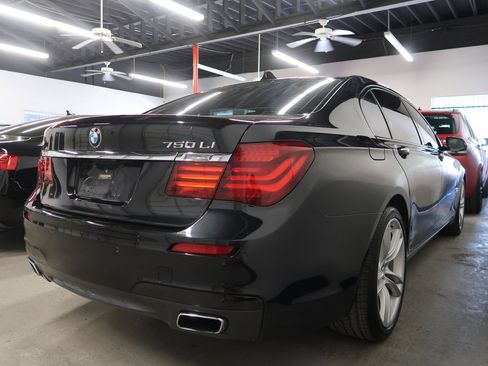 Used 2015 BMW 750Li image 8