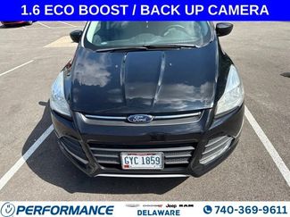 Used 2016 Ford Escape SE FWD video 1