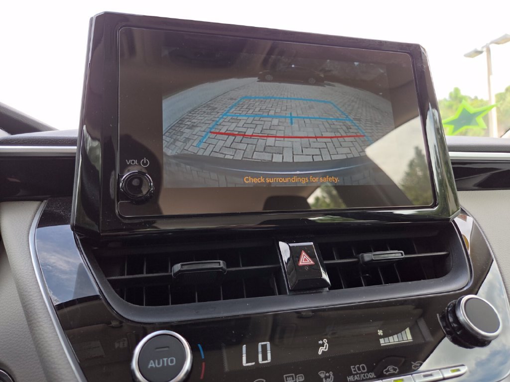 Certified 2025 Toyota Corolla LE w/ Convenience Package FWD image 32