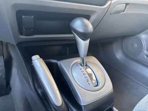 Used 2010 Honda Civic LX image 28