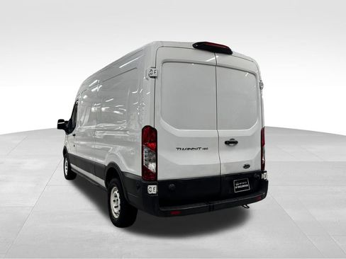 Used 2019 Ford Transit 150 148 Medium Roof image 5