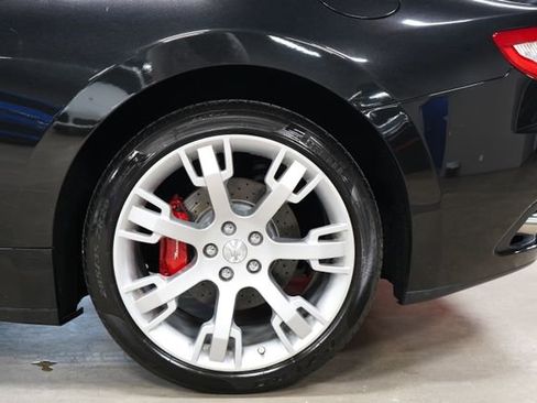 Used 2012 Maserati GranTurismo Convertible RWD image 26