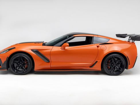 Used 2019 Chevrolet Corvette ZR1 image 5