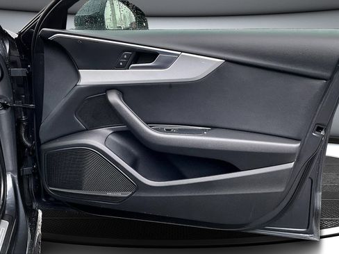 Used 2017 Audi A4 2.0T Prestige w/ Prestige Package image 28