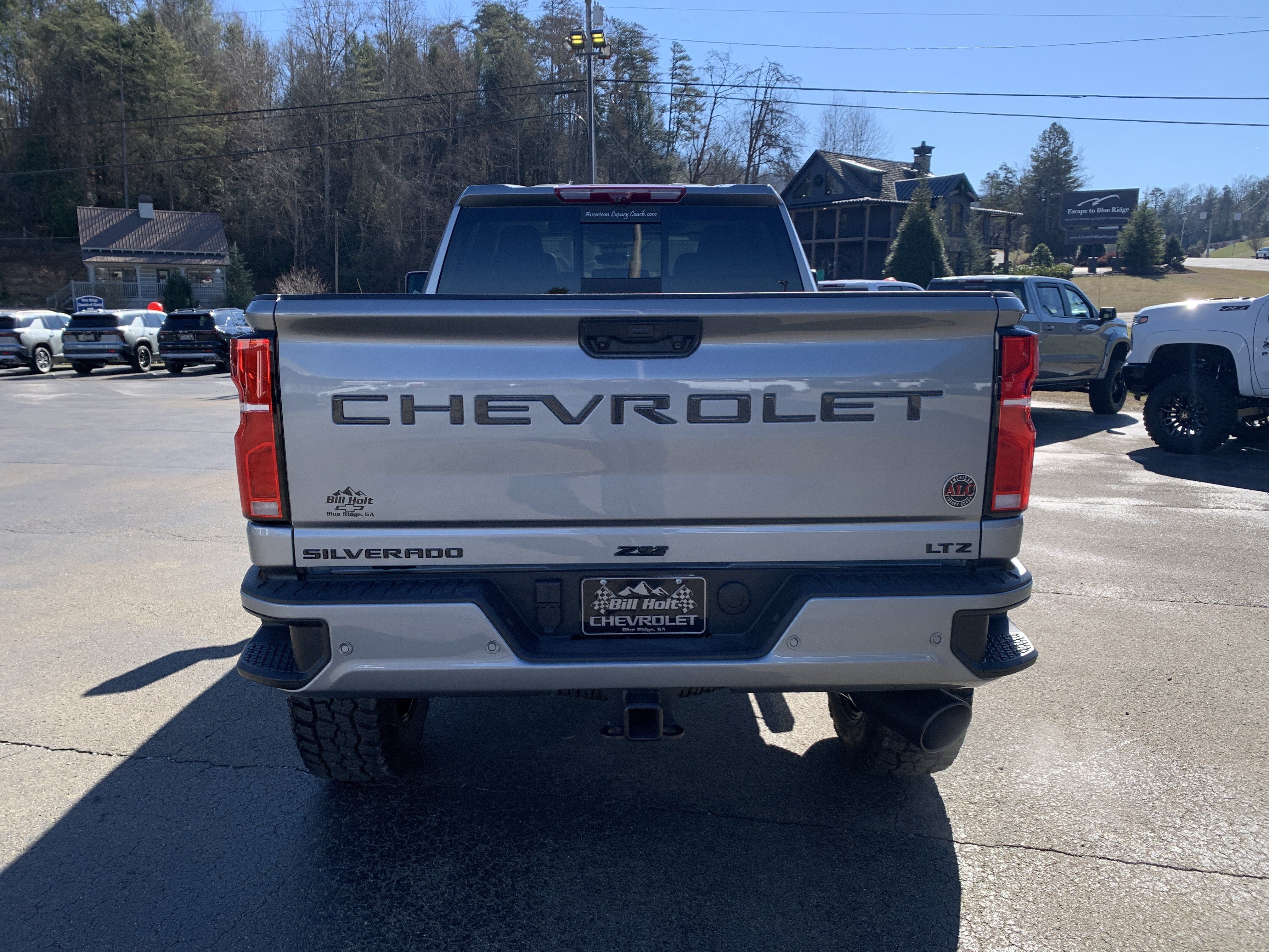 New 2025 Chevrolet Silverado 2500 LTZ w/ LTZ Premium Package AWD/4WD image 3