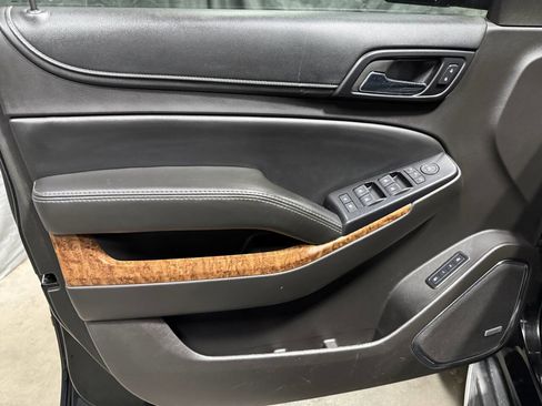 Used 2015 Chevrolet Tahoe LTZ image 20