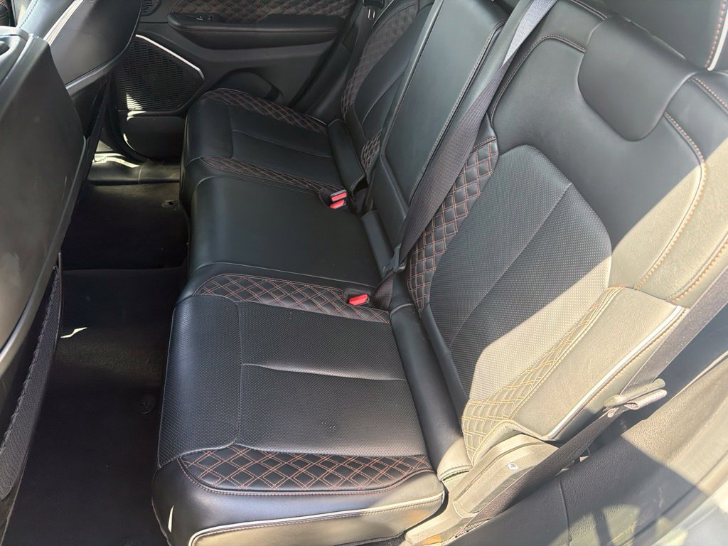 Used 2025 Jeep Grand Cherokee Summit w/ Obsidian Package AWD/4WD image 12