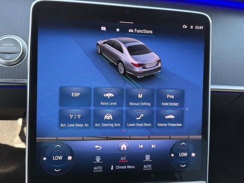 Used 2022 Mercedes-Benz S 580 4MATIC Sedan w/ AMG Line Package image 15