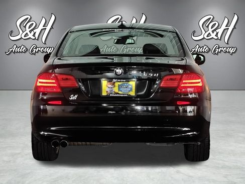 Used 2011 BMW 328i xDrive Coupe AWD/4WD image 24