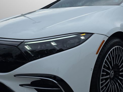 Used 2023 Mercedes-Benz EQS 450+ Sedan w/ AMG Line Exterior Package image 31