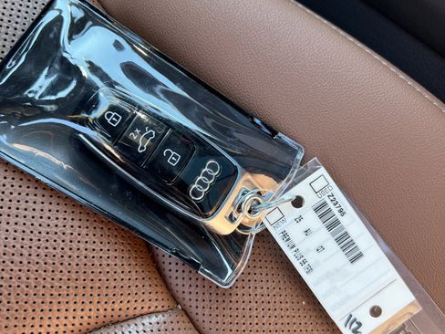 Used 2025 Audi Q7 3.0T Premium Plus w/ Premium Plus Package image 38