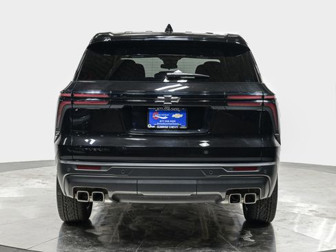 Used 2024 Chevrolet Traverse LS w/ Midnight/Sport Edition image 5