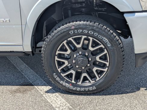 New 2026 RAM 2500 Limited AWD/4WD image 10