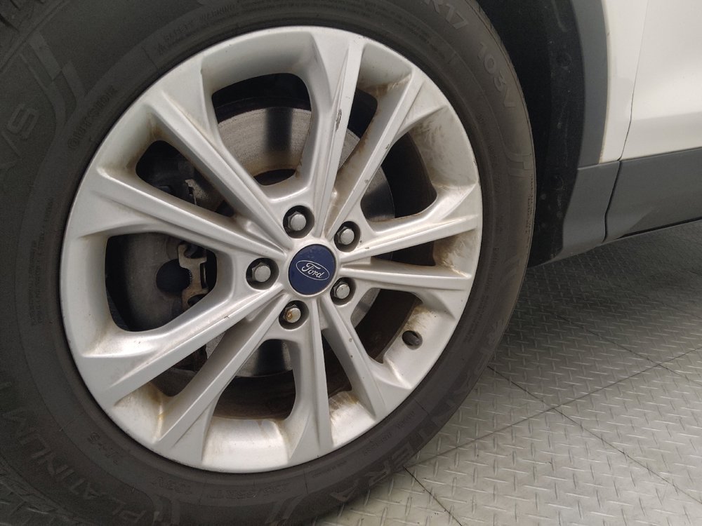 Used 2017 Ford Escape SE AWD/4WD image 31