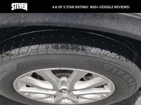 Used 2017 Nissan Rogue SV w/ Sun & Sound Touring Package image 11