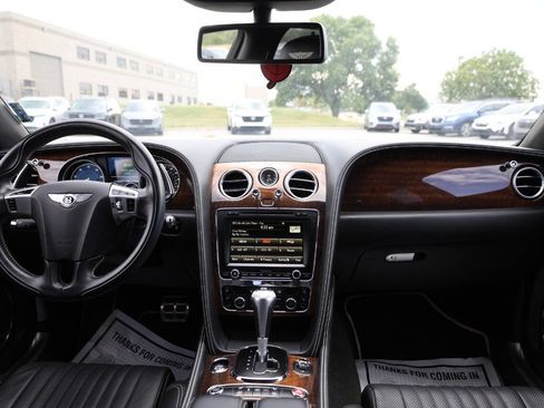 Used 2017 Bentley Flying Spur S V8 AWD/4WD image 17