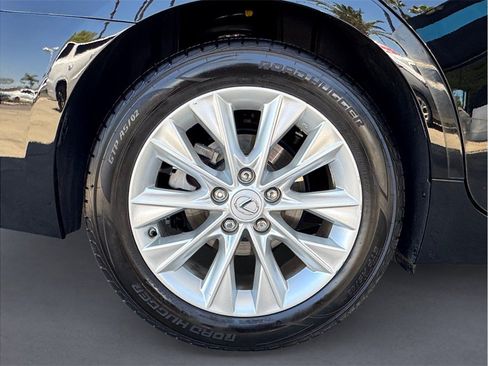 Used 2014 Lexus ES 300h w/ Luxury Package w/Bamboo Trim FWD image 8