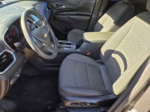 Used 2018 Chevrolet Equinox LT image 11