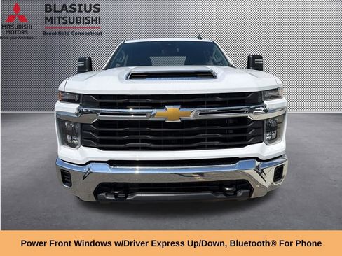 Used 2024 Chevrolet Silverado 2500 LT AWD/4WD image 14