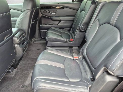Certified 2023 Honda Pilot EX-L image 16