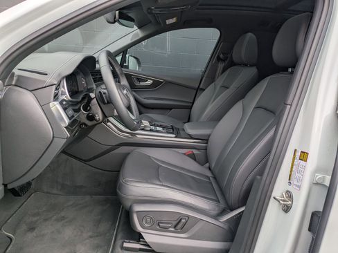 Certified 2025 Audi Q7 2.0T Premium w/ Convenience Plus Package image 22