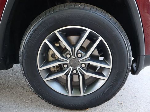 Used 2021 Jeep Grand Cherokee Limited AWD/4WD image 44
