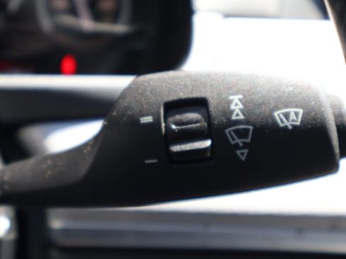 Used 2014 BMW 550i xDrive Sedan image 22