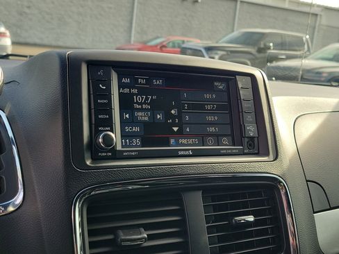 Used 2015 Dodge Grand Caravan SXT w/ Blacktop Package image 26