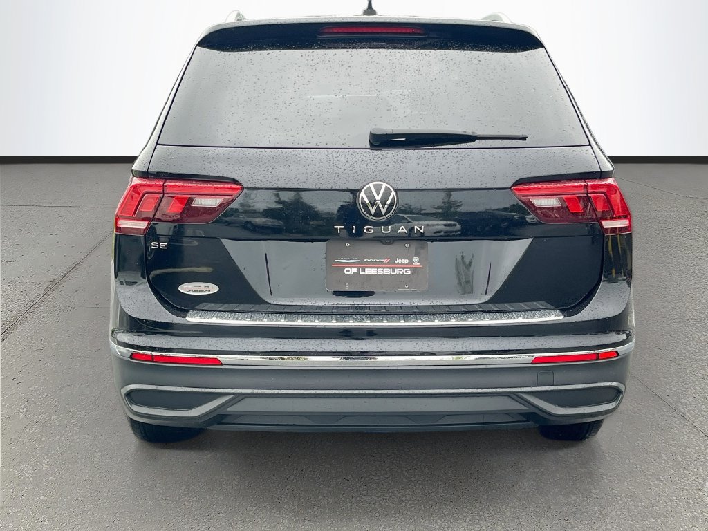 Used 2022 Volkswagen Tiguan SE FWD image 6