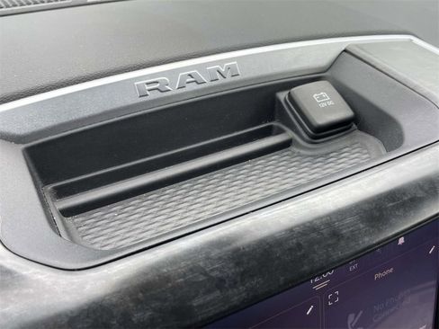 Used 2024 RAM 2500 Big Horn w/ Bed Utility Group image 30