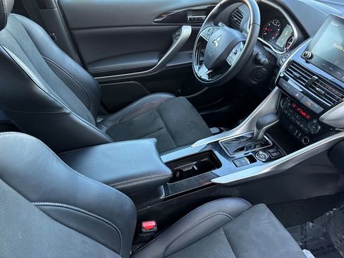 Used 2025 Mitsubishi Eclipse Cross SE image 16