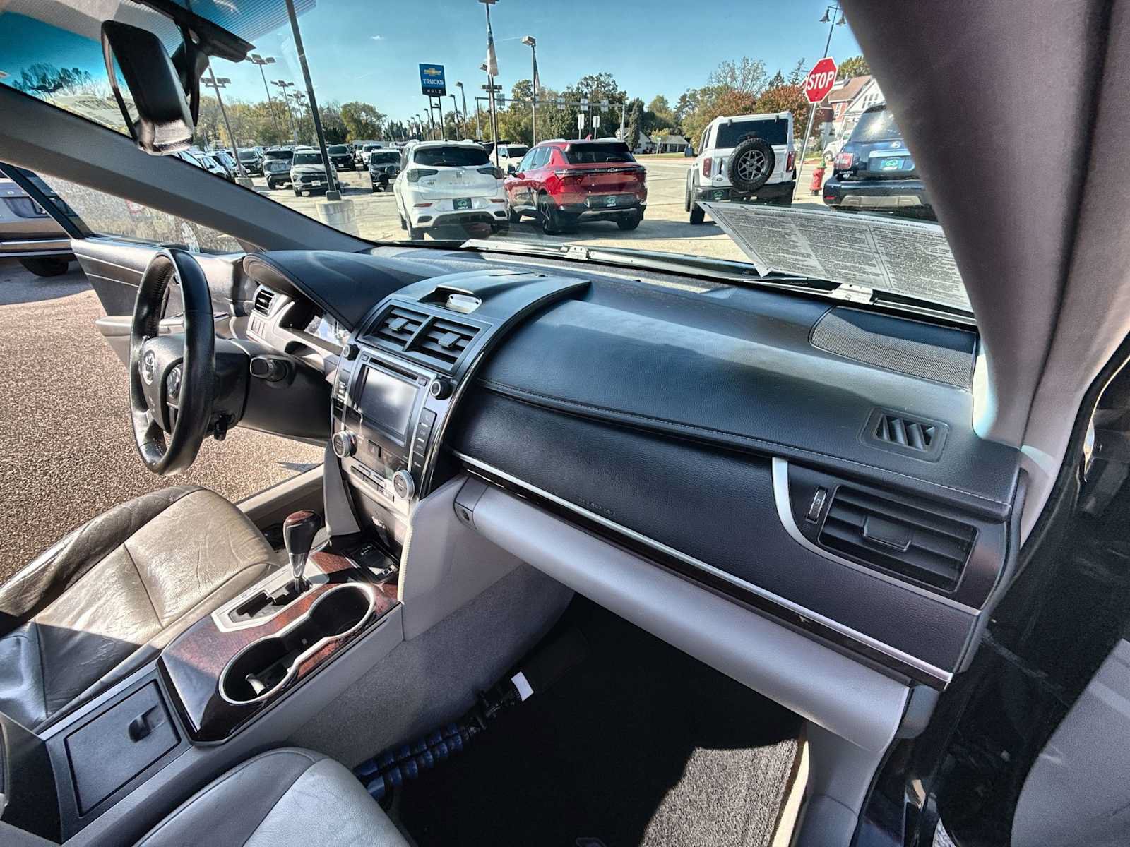 Used 2013 Toyota Camry XLE FWD image 27