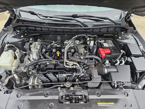 Used 2023 Nissan Altima 2.5 SV FWD image 21